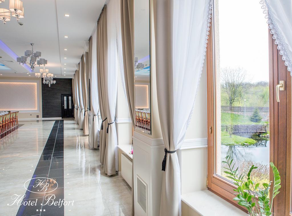 Hotel Belfort Łomża Esterno foto