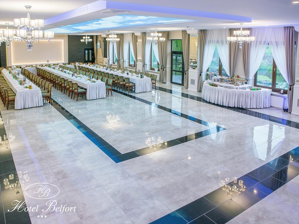 Hotel Belfort Łomża Esterno foto
